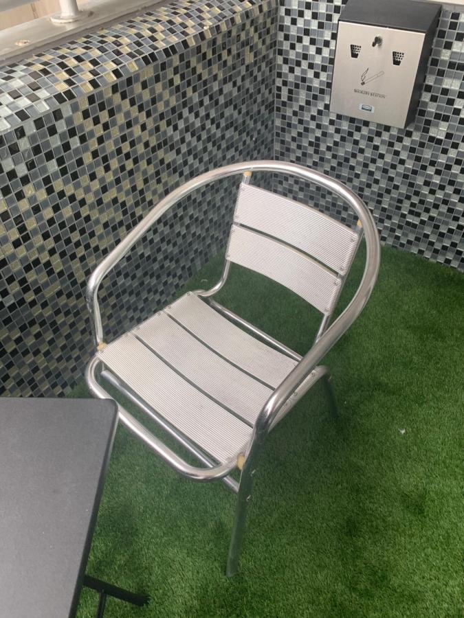 Luxury Panoramic Balcony Swindon Central Dış mekan fotoğraf